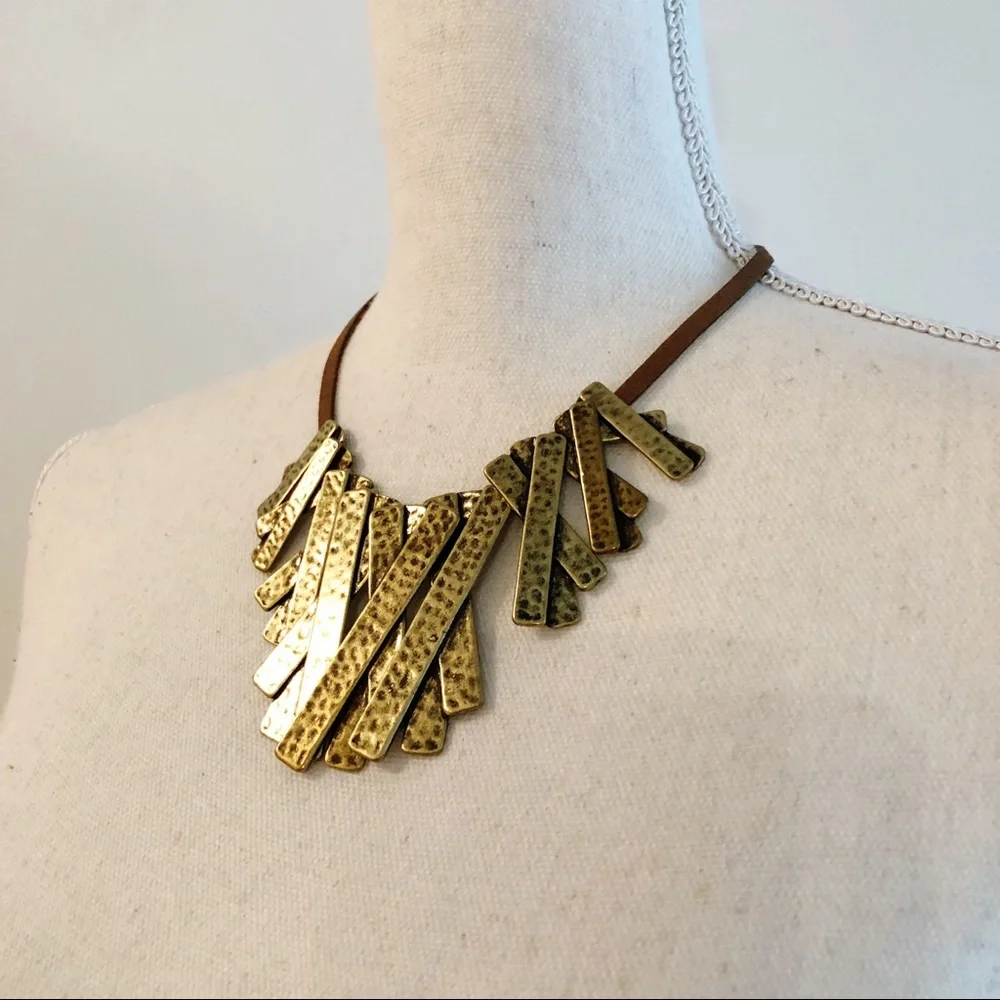 NWOT MARLYN SCHIFF Boho Antique Gold Tone Statement Necklace - Picture 4 of 14